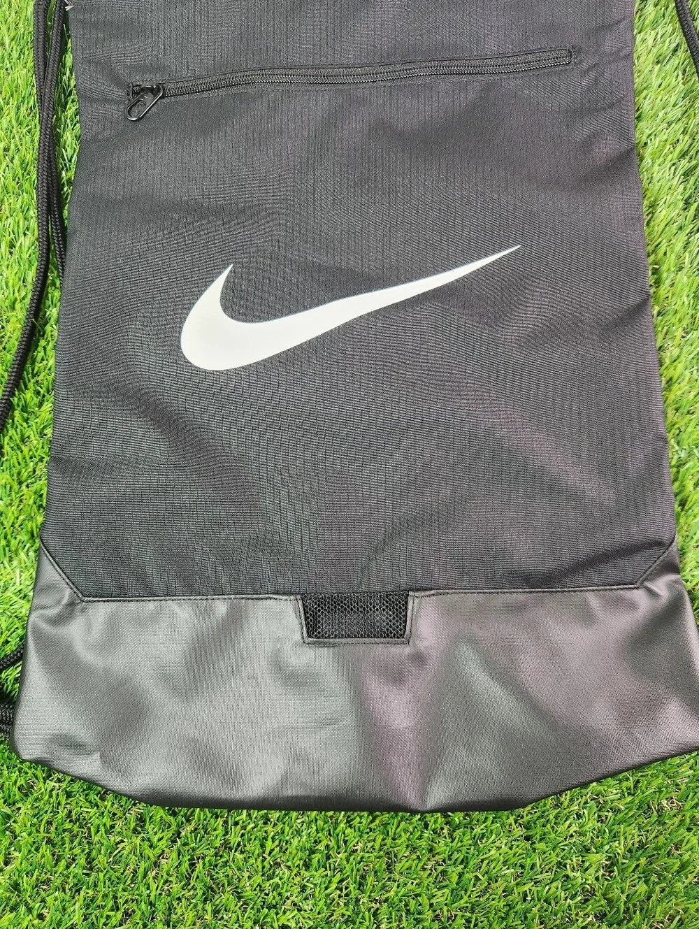 Nike Brasilia 9.5 Training Gym Sack Black/Black/White DM3978-010 Drawstring